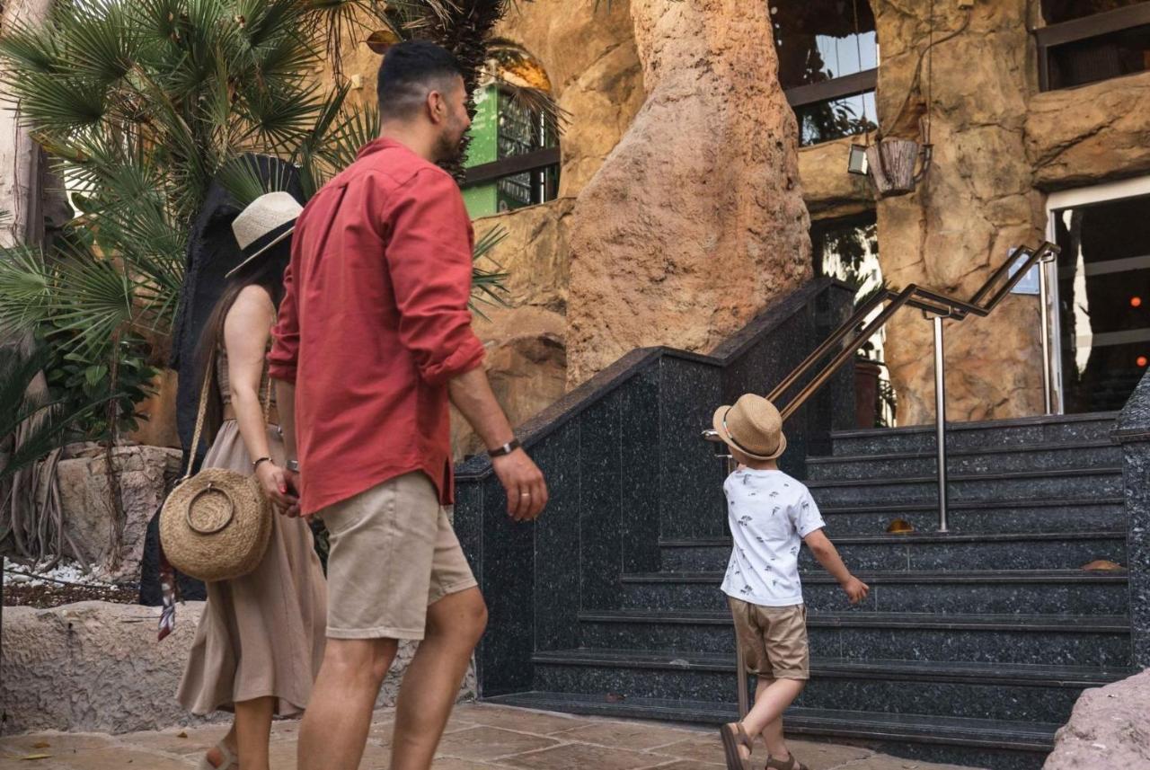 מלון בנידורם Magic Aqua Rock Gardens מראה חיצוני תמונה